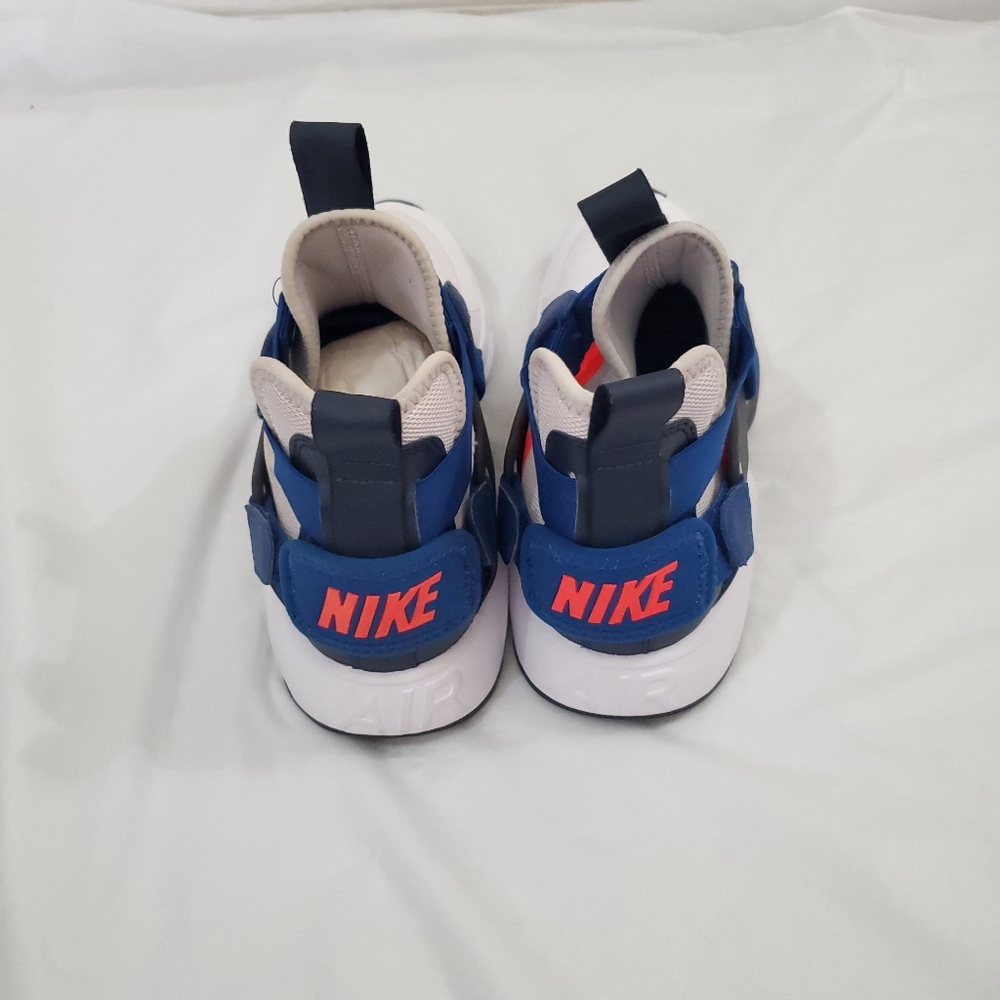 Nike Air Huarache - Picture 4 of 5